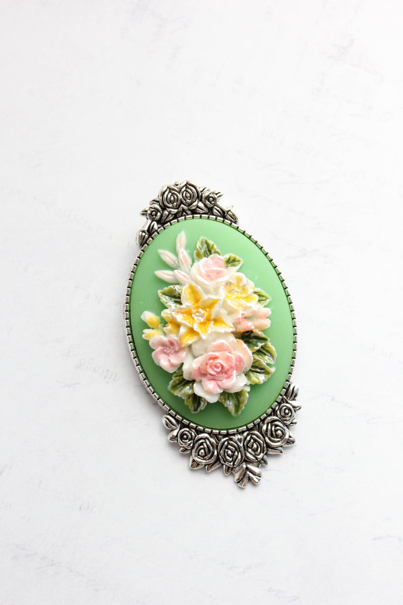 Pins & Brooches