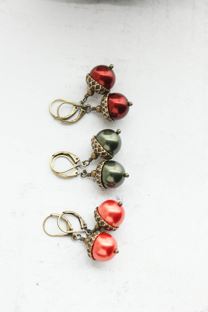 Pearl Acorn Earrings (23 Pearl Colors)