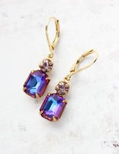Load image into Gallery viewer, Purple Pink Aurora Glass Earrings