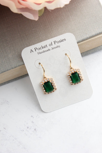 Emerald Green Glass Earrings