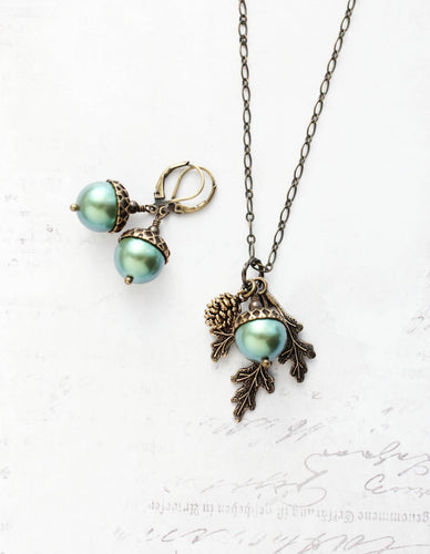 Acorn Necklace (23 Pearl Colors) | Nature Charms