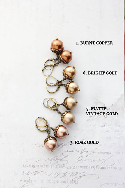 Pearl Acorn Necklace (23 Pearl Colors)