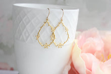 Load image into Gallery viewer, Twig and Flower Earrings - Matte Silver Rhodium