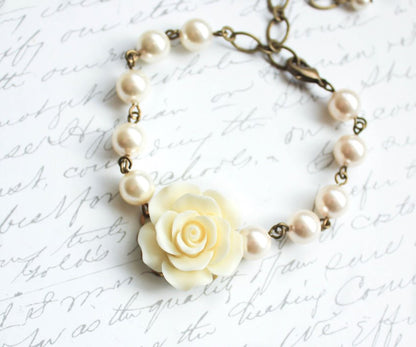 Ivory Rose and Pearl Bracelet