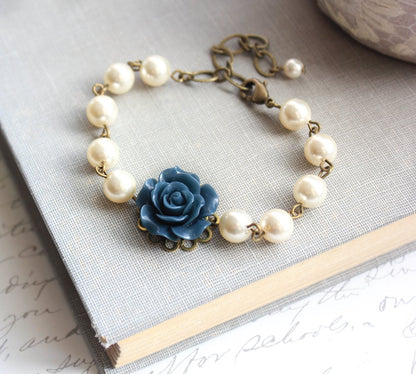 Ivory Rose and Pearl Bracelet