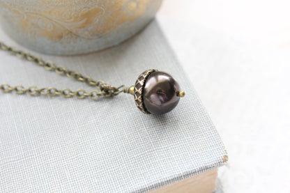 Pearl Acorn Necklace (23 Pearl Colors)