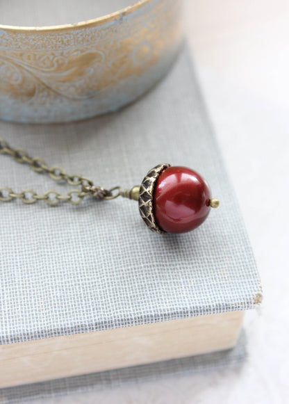 Pearl Acorn Necklace (23 Pearl Colors)