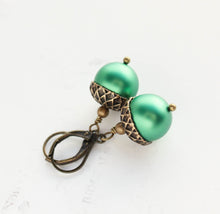 Load image into Gallery viewer, Kelly Green Acorn Earrings | Christmas Pearl Drop Earrings
