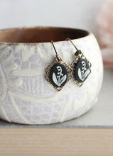 Load image into Gallery viewer, Lily of the Valley Earrings| Black Cameo Earrings