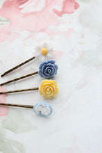 Load image into Gallery viewer, White Daisy, Blue Cameo and Roses Bobby Pins