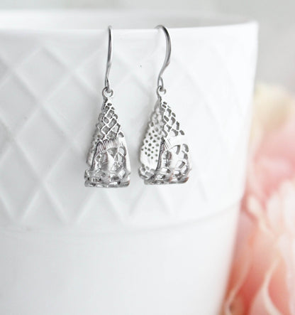 Lace Loop Filigree Earrings | Romantic Style