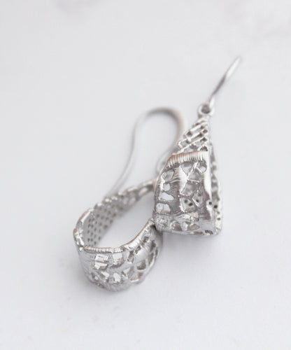 Lace Loop Filigree Earrings | Romantic Style