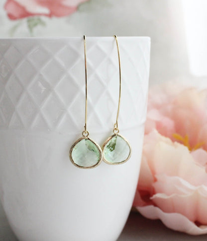 Spring Green Glass Earrings | Crysolite Green