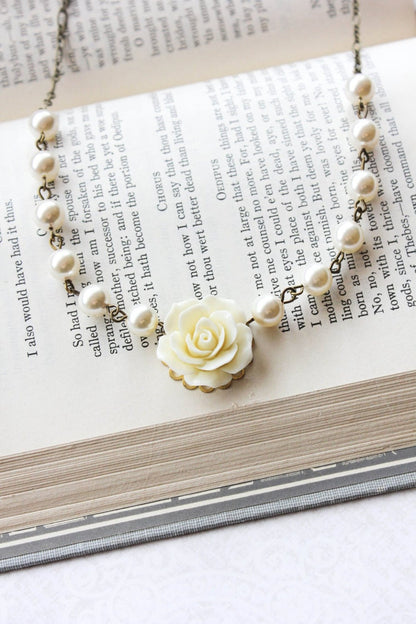 Cream Rose and Pearl Necklace
