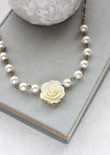 Load image into Gallery viewer, Cream Rose and Pearl Necklace