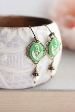 Load image into Gallery viewer, Lily of the Valley Earrings