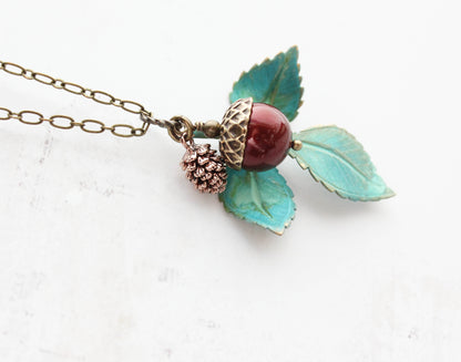Nature Charm Necklace - Verdigris (20 Pearl Colors)