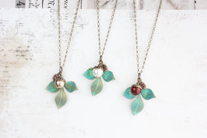 Nature Charm Necklace - Verdigris (20 Pearl Colors)