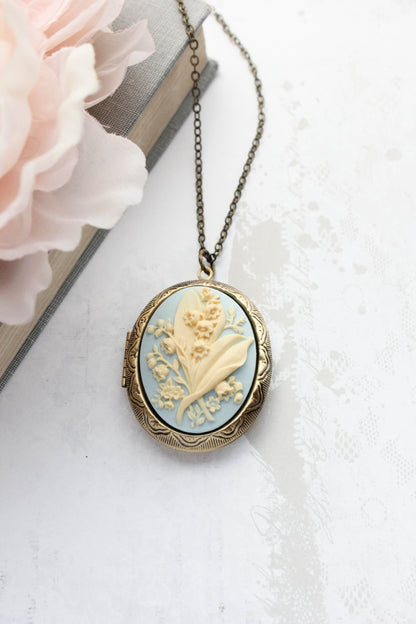 Lily of the Valley Cameo Locket - Blue