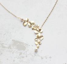 Load image into Gallery viewer, Cascading Orchid Necklace