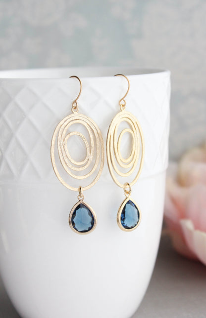 Gold Swirl Filigree - Navy Blue Jewel
