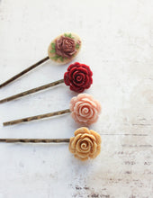 Load image into Gallery viewer, Flower Bobby Pins - BP1030