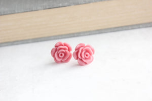 Rose Studs - Dusty Pink
