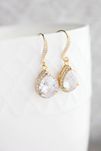 Load image into Gallery viewer, Crystal Drop Earrings - Gold