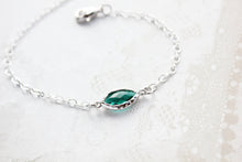 Load image into Gallery viewer, Dainty Chain Bracelet (4 Colors)