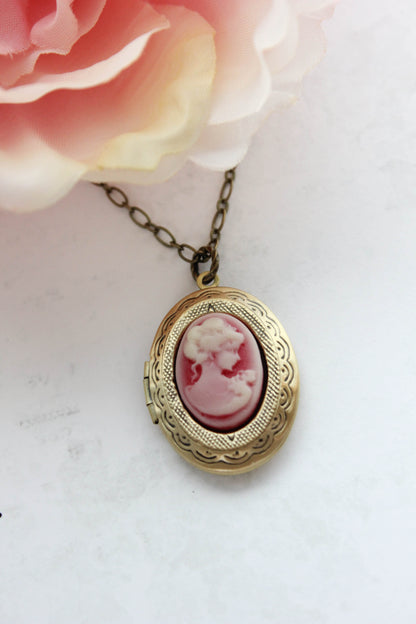 Lady Cameo Locket - Deep Red