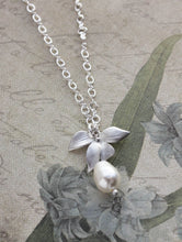 Load image into Gallery viewer, Bridemaids Jewelry - Orchid Pendant