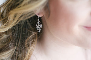 Filigree Leaf Earrings - Silver Rhodium