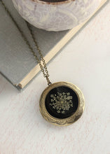 Load image into Gallery viewer, Queen Annes Lace Locket
