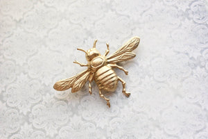 Bee Brooch - Raw Gold Brass