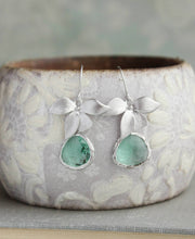 Load image into Gallery viewer, Silver Orchid Earrings - Erinite Glass