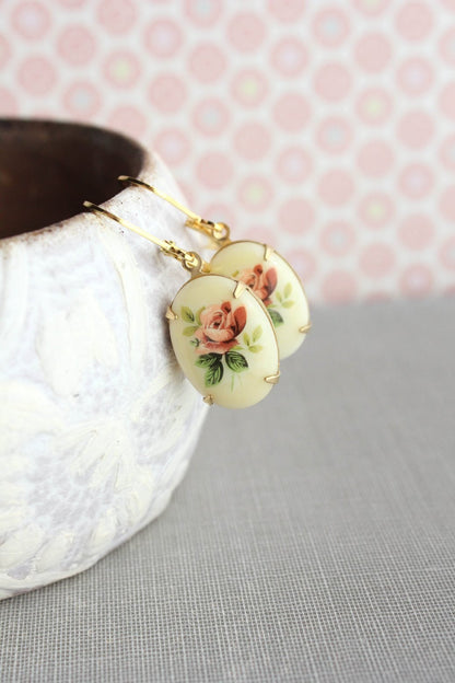 Red Rose Earrings - Glass Cameo