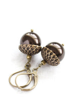 Load image into Gallery viewer, Pearl Acorn Earrings -Brown
