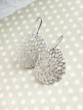 Load image into Gallery viewer, Silver Abstract Mum Earrings