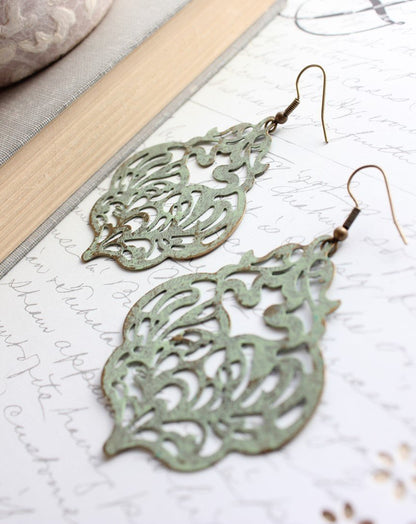Damask Filigree Earrings - Sage