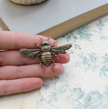 Load image into Gallery viewer, Bee Brooch - Raw Gold Brass