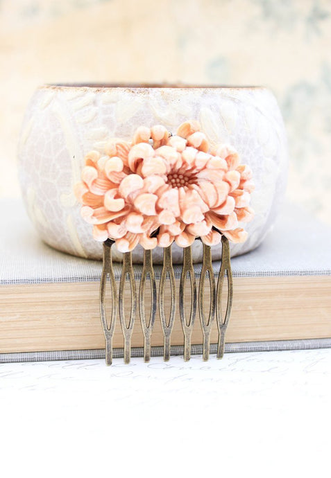 Peach Chrysanthemum Comb - C1079