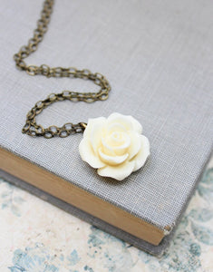 Cream Rose Necklace