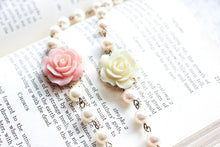 Load image into Gallery viewer, Ivory Rose Bracelet
