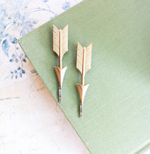 Load image into Gallery viewer, Arrow Bobby Pins - Gold Brass