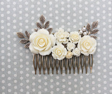 Load image into Gallery viewer, Romantic Bridal Hair Comb