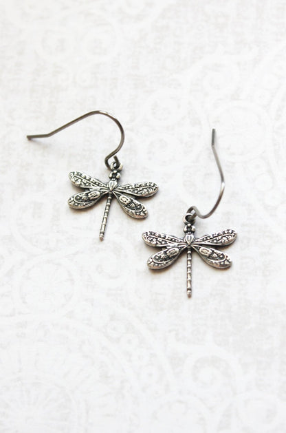 Little Dragonfly Earrings - Silver