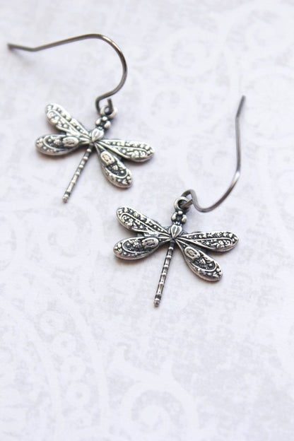 Little Dragonfly Earrings - Silver