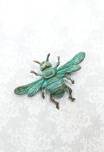 Load image into Gallery viewer, Bee Brooch - Raw Gold Brass