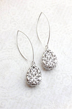Load image into Gallery viewer, Long Silver Filigree Earrings