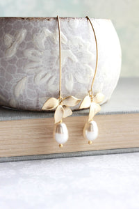 Orchid Pearl Earrings - Long